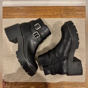 Madden Girls Woman’s Frostt Ankle Black Boot